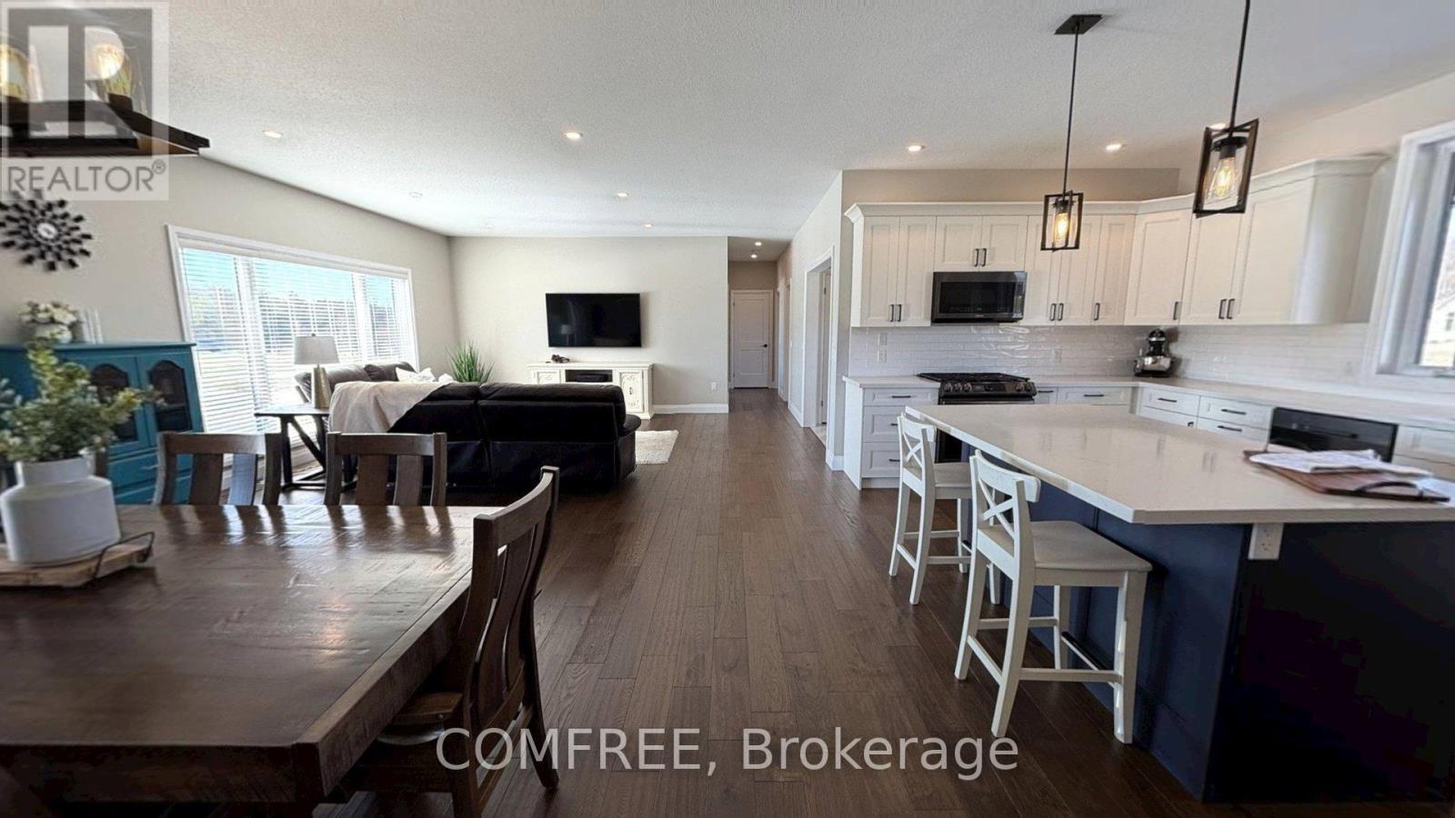 153 Marshall Heights Road, West Grey, ON - Indoor