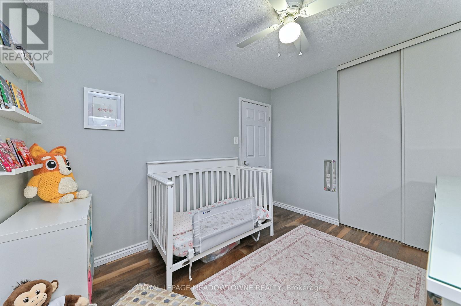 74 - 80 Lynden Circle, Halton Hills, ON - Indoor Photo Showing Bedroom