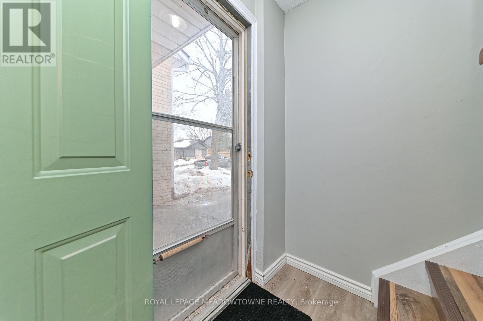 74 - 80 Lynden Circle, Halton Hills, ON - Indoor Photo Showing Other Room