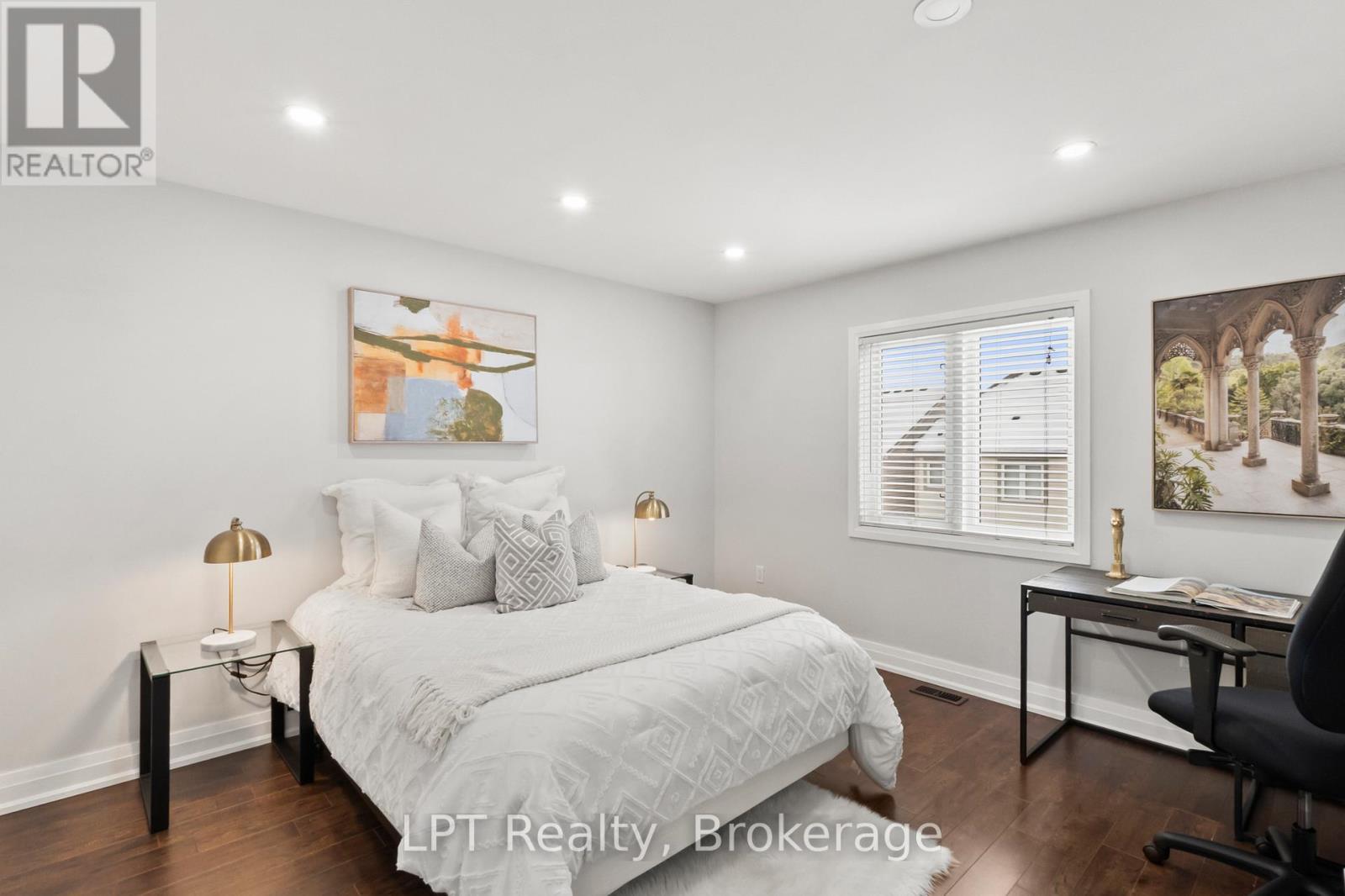 52 Norland Circle, Oshawa (Windfields), ON - Indoor Photo Showing Bedroom