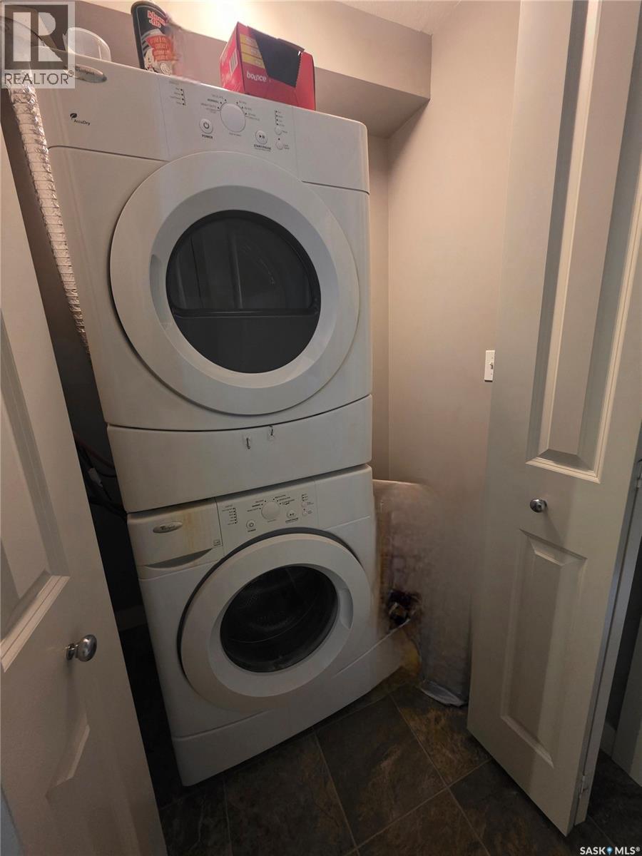 407 308 Petterson Drive, Estevan, SK - Indoor Photo Showing Laundry Room