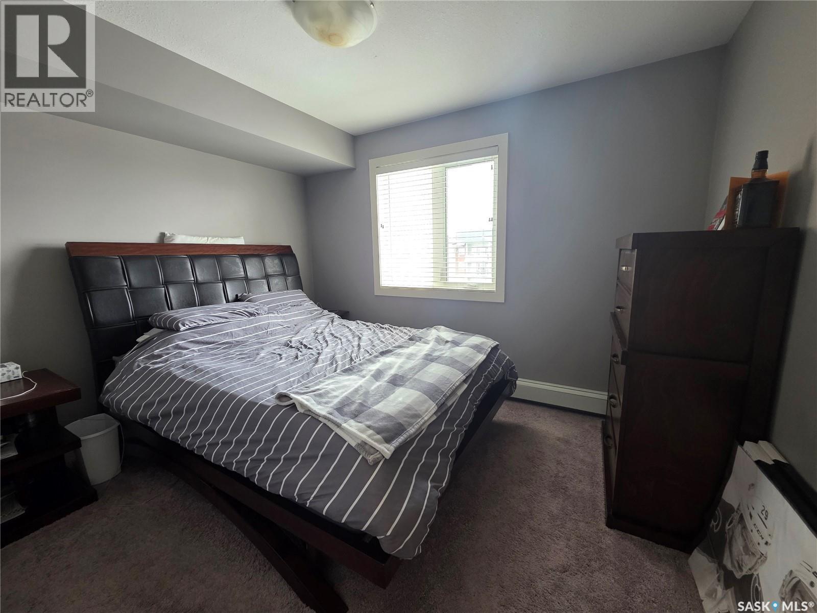 407 308 Petterson Drive, Estevan, SK - Indoor Photo Showing Bedroom
