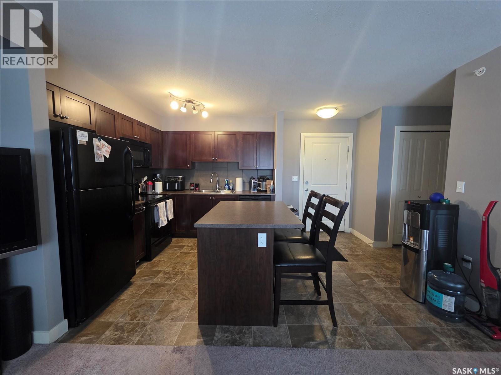 407 308 Petterson Drive, Estevan, SK - Indoor Photo Showing Kitchen