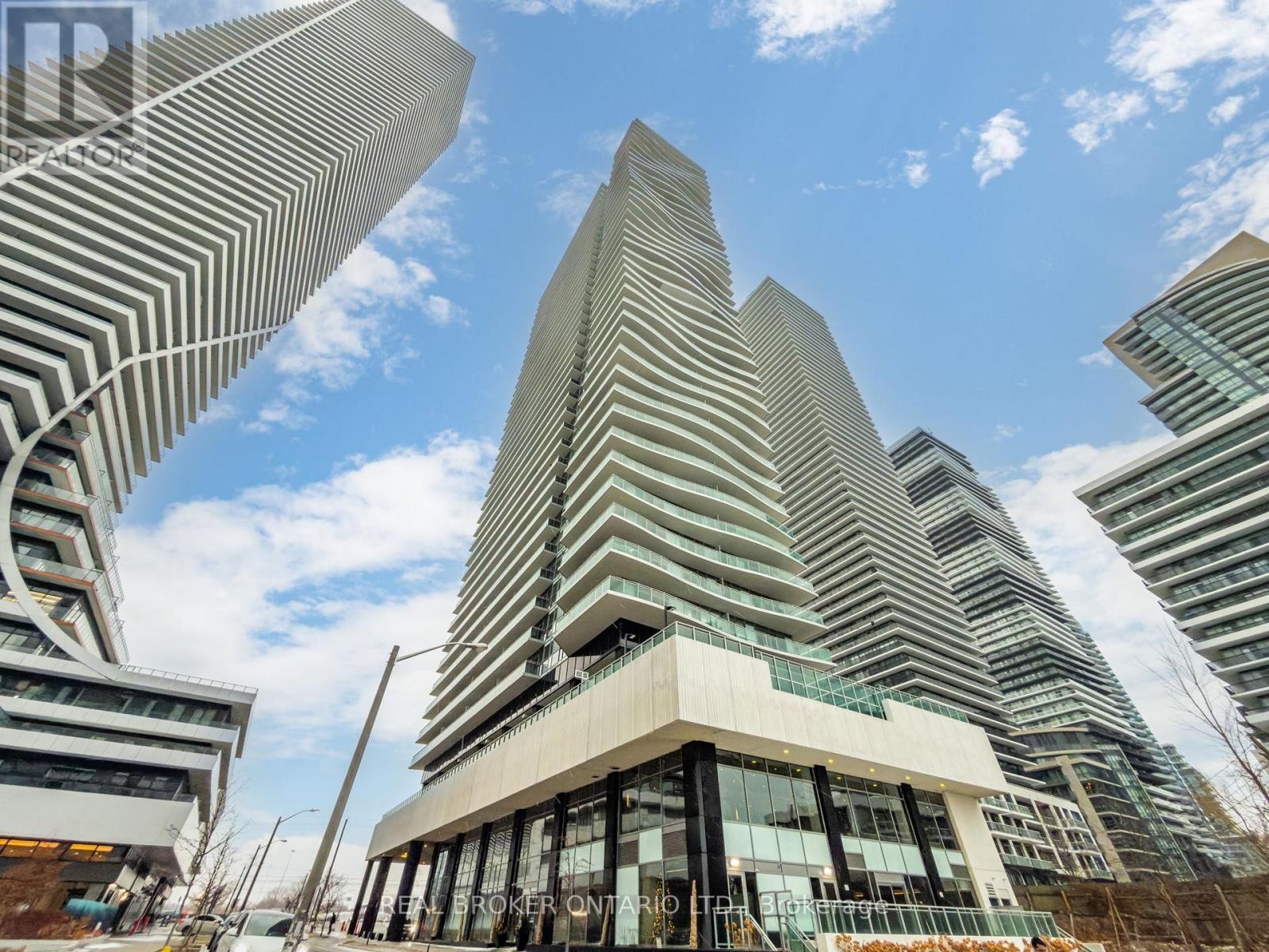 Building Exterior - 1801 - 33 Shore Breeze Drive, Toronto, ON - Outdoor