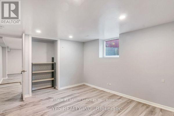 176 Kenneth Avenue, Kitchener, ON - Indoor