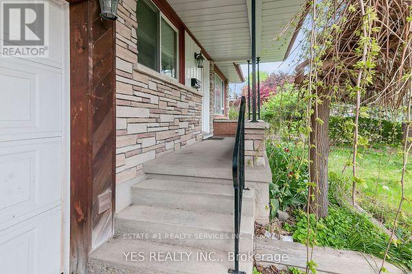 176 Kenneth Avenue, Kitchener, ON - Outdoor With Exterior