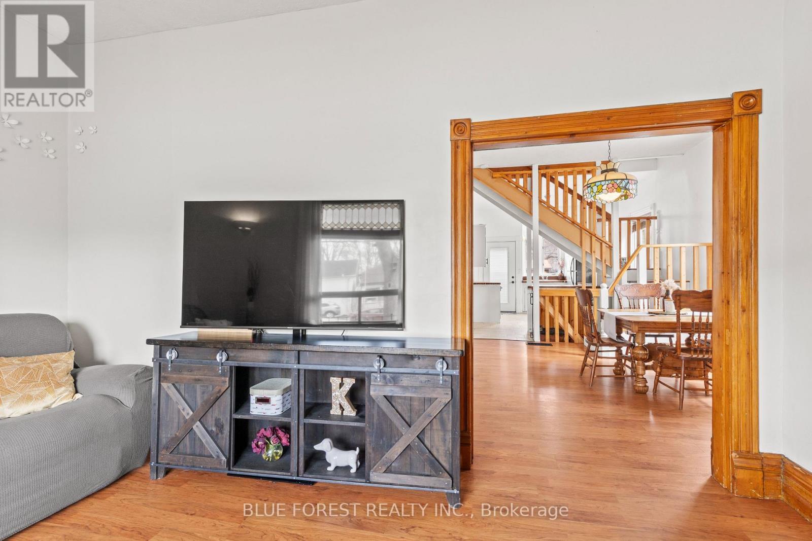 96 Dreaney Avenue, London East (East L), ON - Indoor
