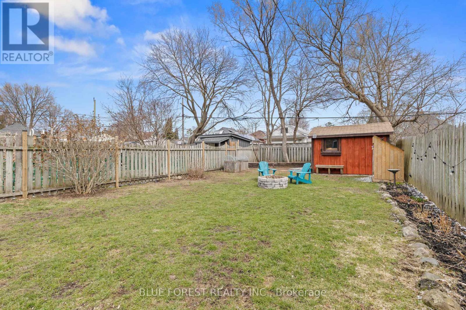 96 Dreaney Avenue, London East (East L), ON - Outdoor With Backyard