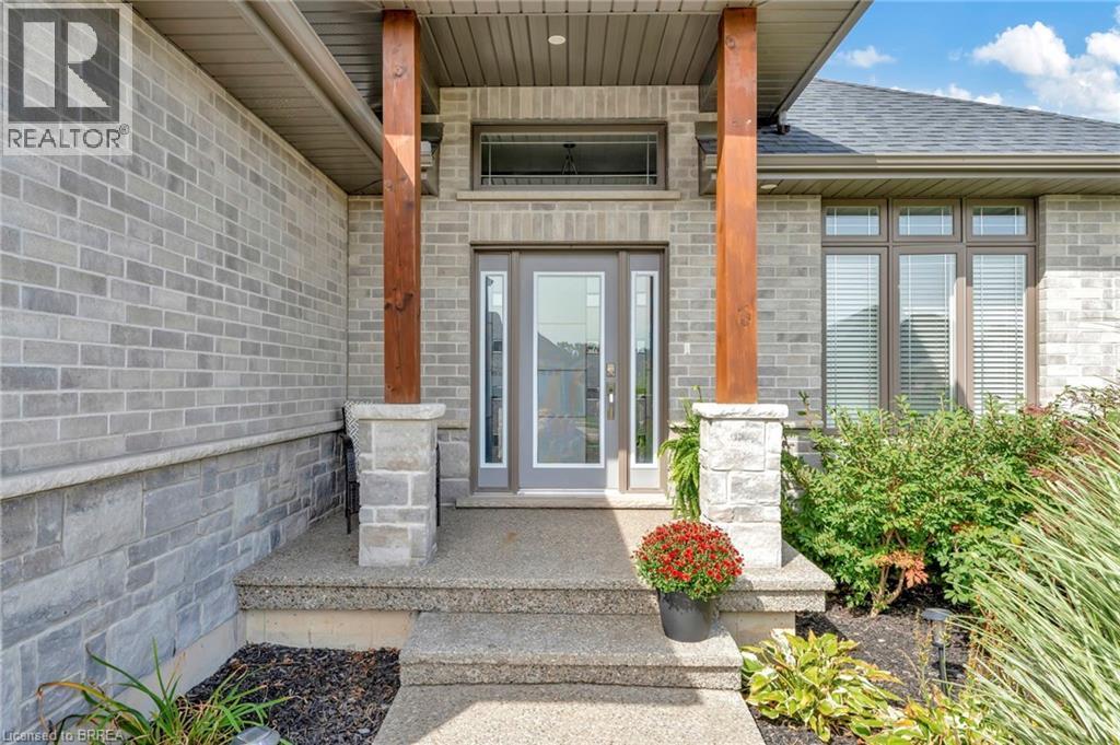 11 Sycamore Drive, Port Dover, ON - Outdoor