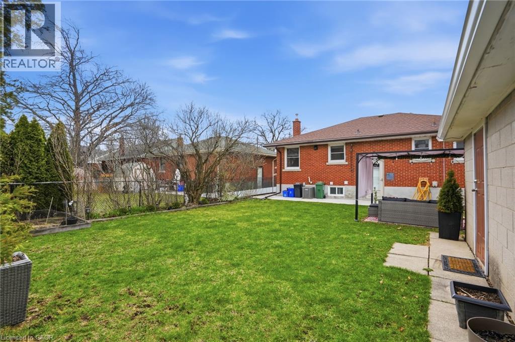 101 Organ Crescent, Hamilton, ON - Outdoor
