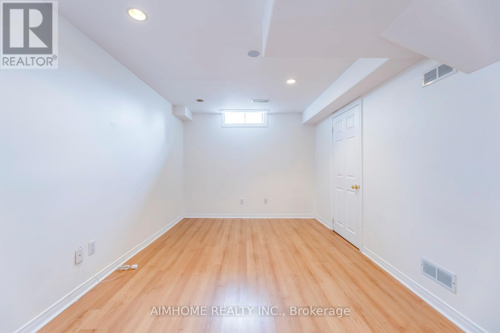 340 Kittridge Road, Oakville, ON - Indoor Photo Showing Other Room