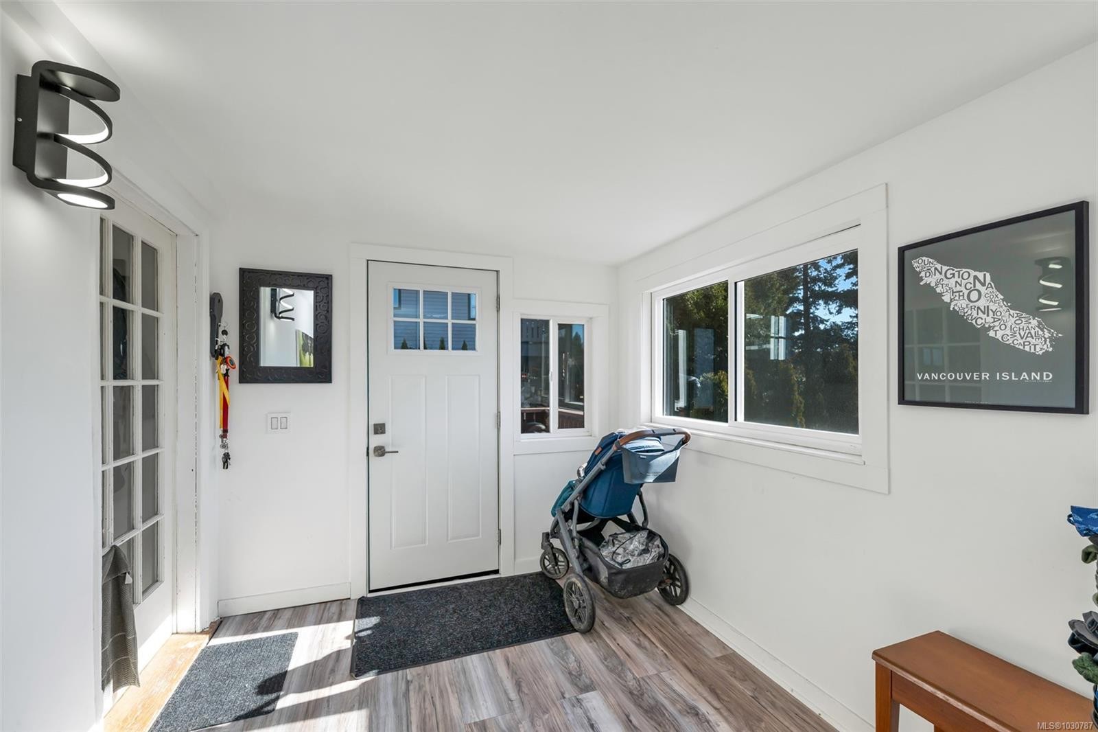 3111 Esson Rd, Saanich, BC