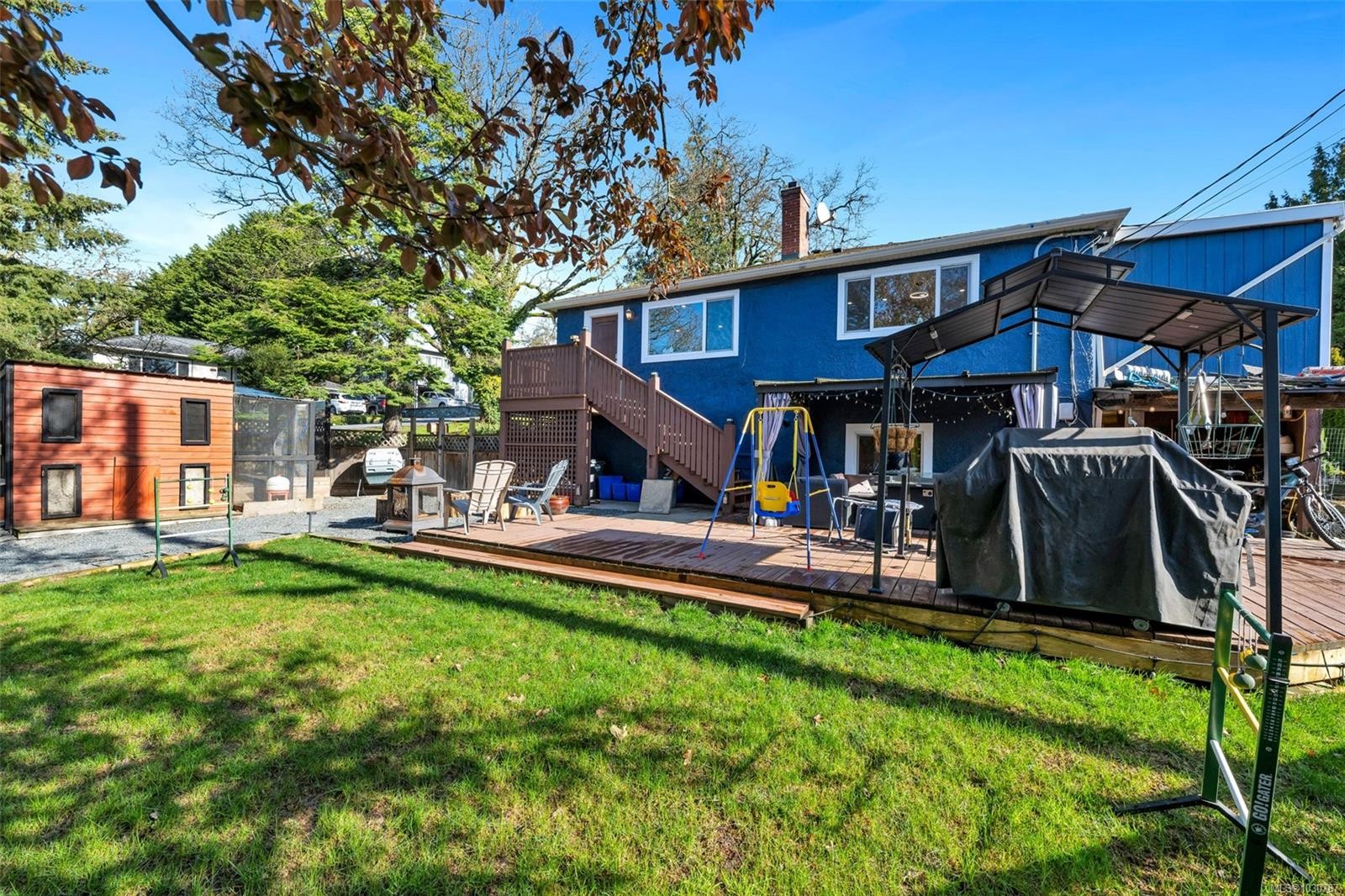 3111 Esson Rd, Saanich, BC