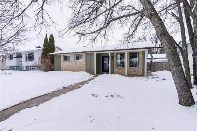 58 Robertson Cr, Winnipeg, MB