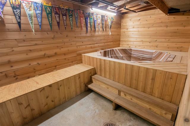 8 Mcgregor Cr, Pinawa, MB