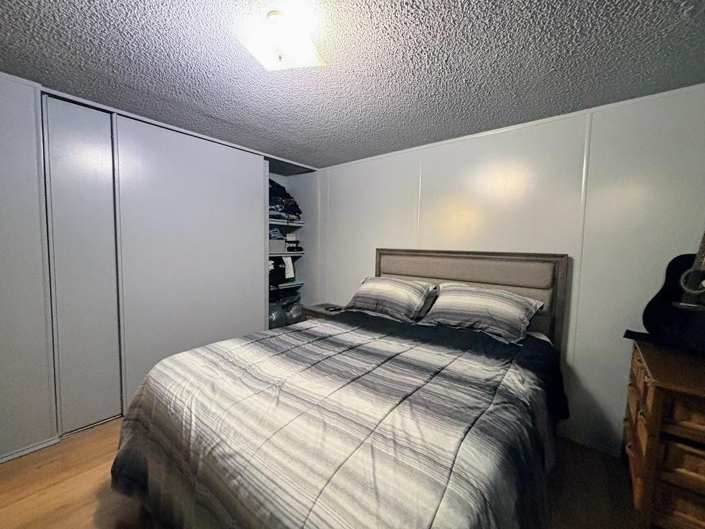 31 Coveney Street, Marathon, ON - Indoor Photo Showing Bedroom