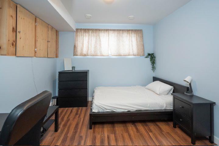 144 Cougar Crescent, Thunder Bay, ON - Indoor Photo Showing Bedroom