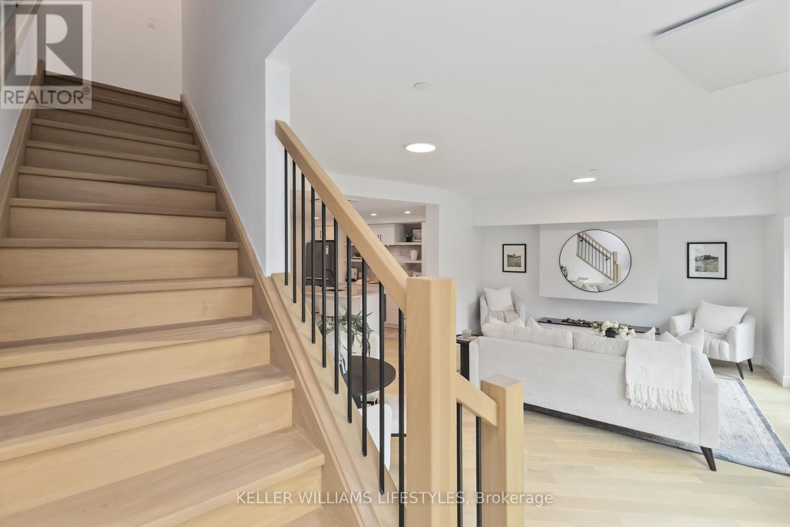 A110 - 2062 Lumen Drive, London South (South A), ON - Indoor Photo Showing Other Room
