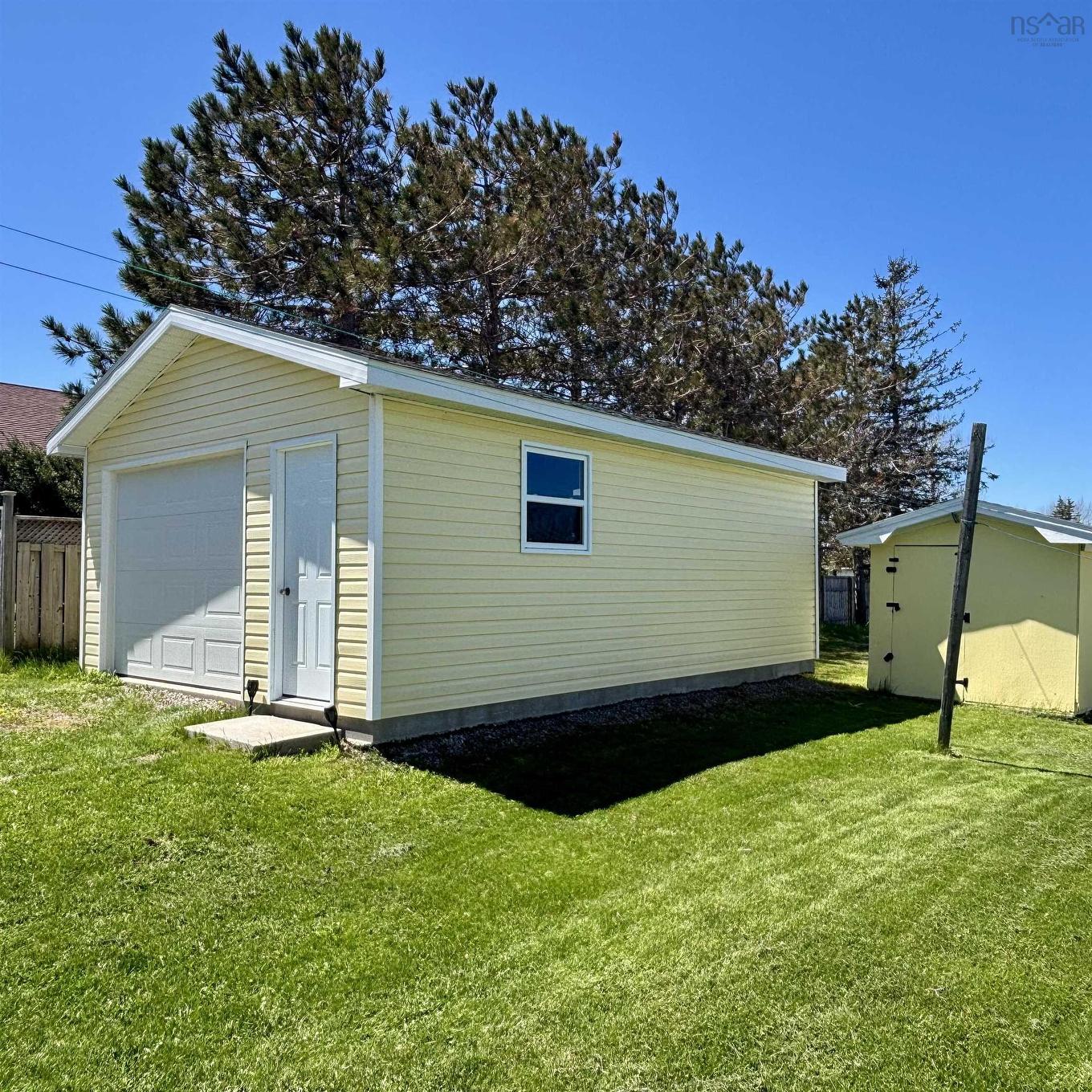 777 Forsyth Street, New Waterford, NS
