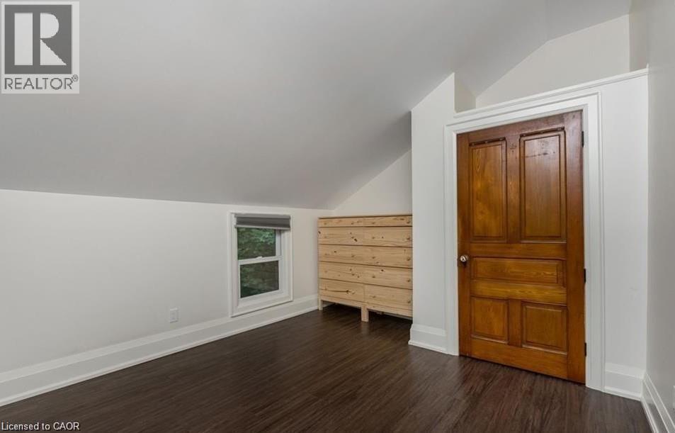 14 Young Street W, Waterloo, ON - Indoor Photo Showing Other Room