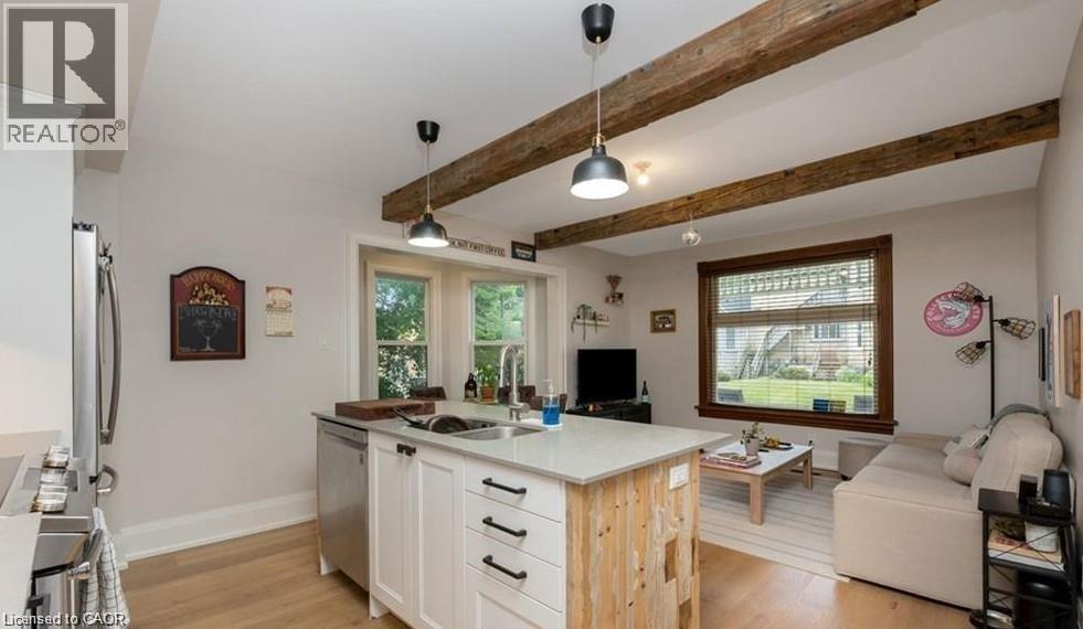 14 Young Street W, Waterloo, ON - Indoor