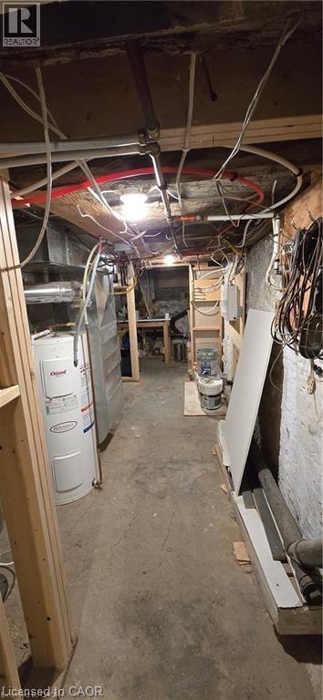 14 Young Street W, Waterloo, ON - Indoor Photo Showing Basement