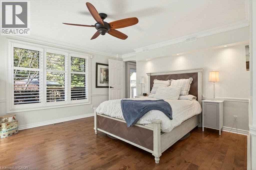 2119 Paisley Avenue, Burlington, ON - Indoor Photo Showing Bedroom