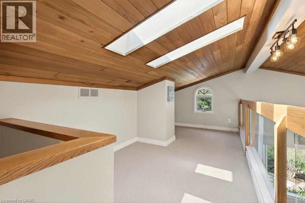 2119 Paisley Avenue, Burlington, ON - Indoor Photo Showing Other Room