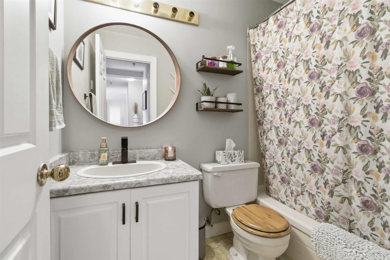 12 77 Farnham Gate Road, Halifax, NS