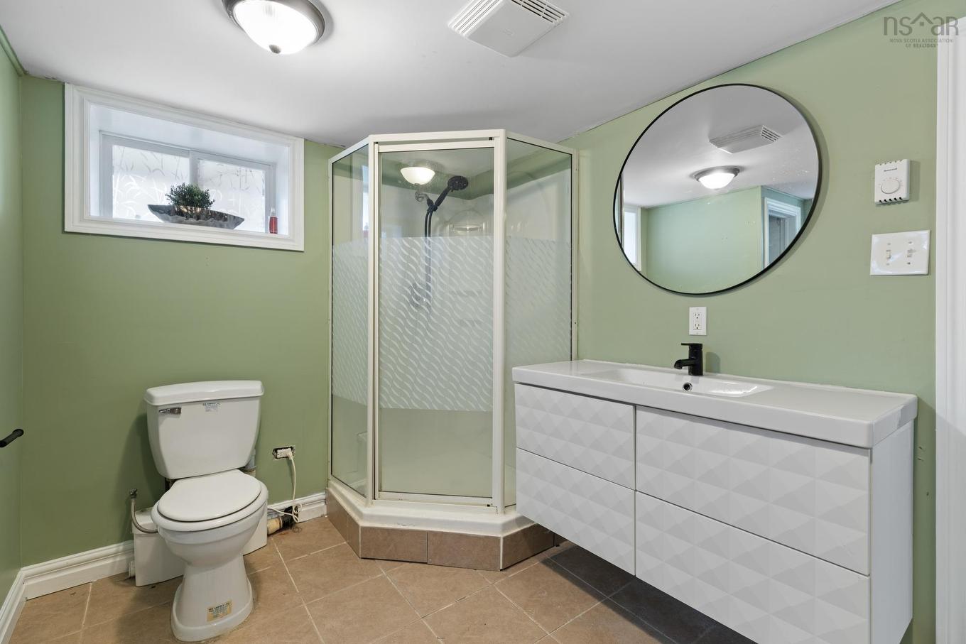 1 Maple Drive, Dartmouth, NS