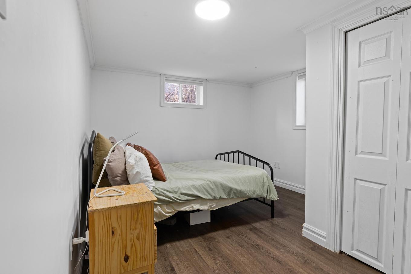1 Maple Drive, Dartmouth, NS