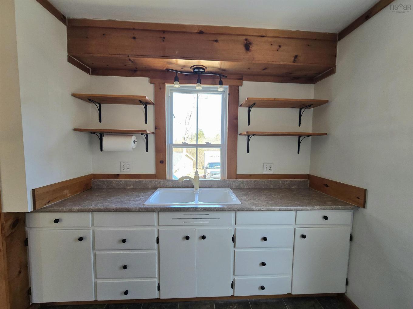 41 Willow Avenue, Wolfville, NS