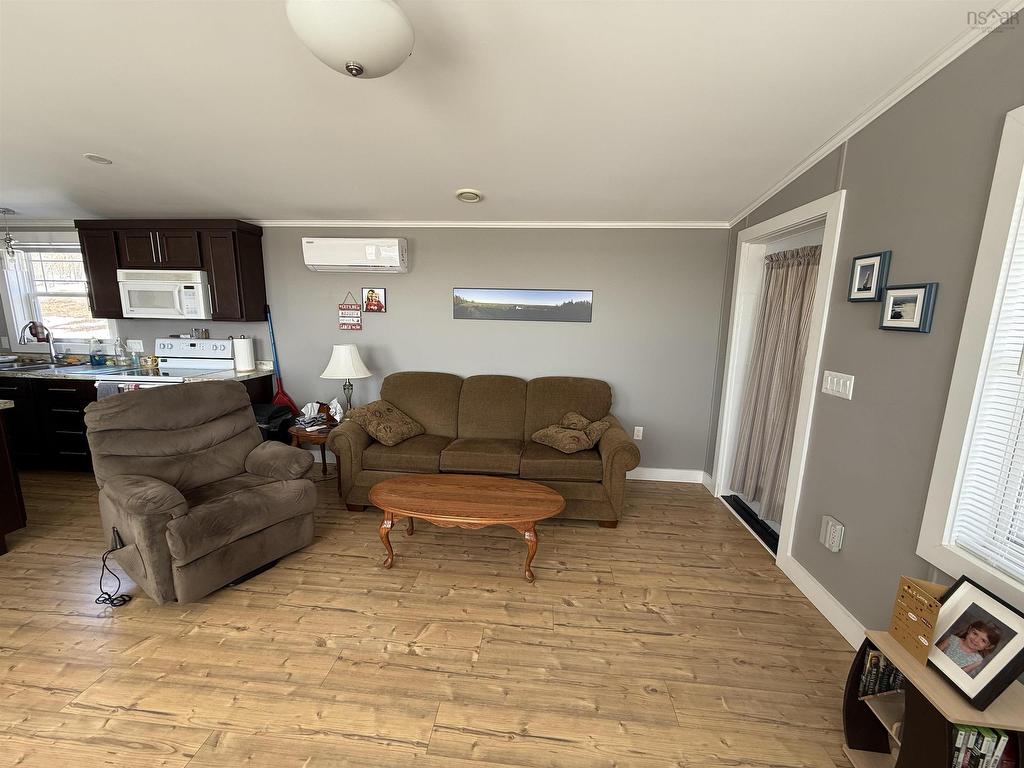 137 Upper Road, Lornevale, NS