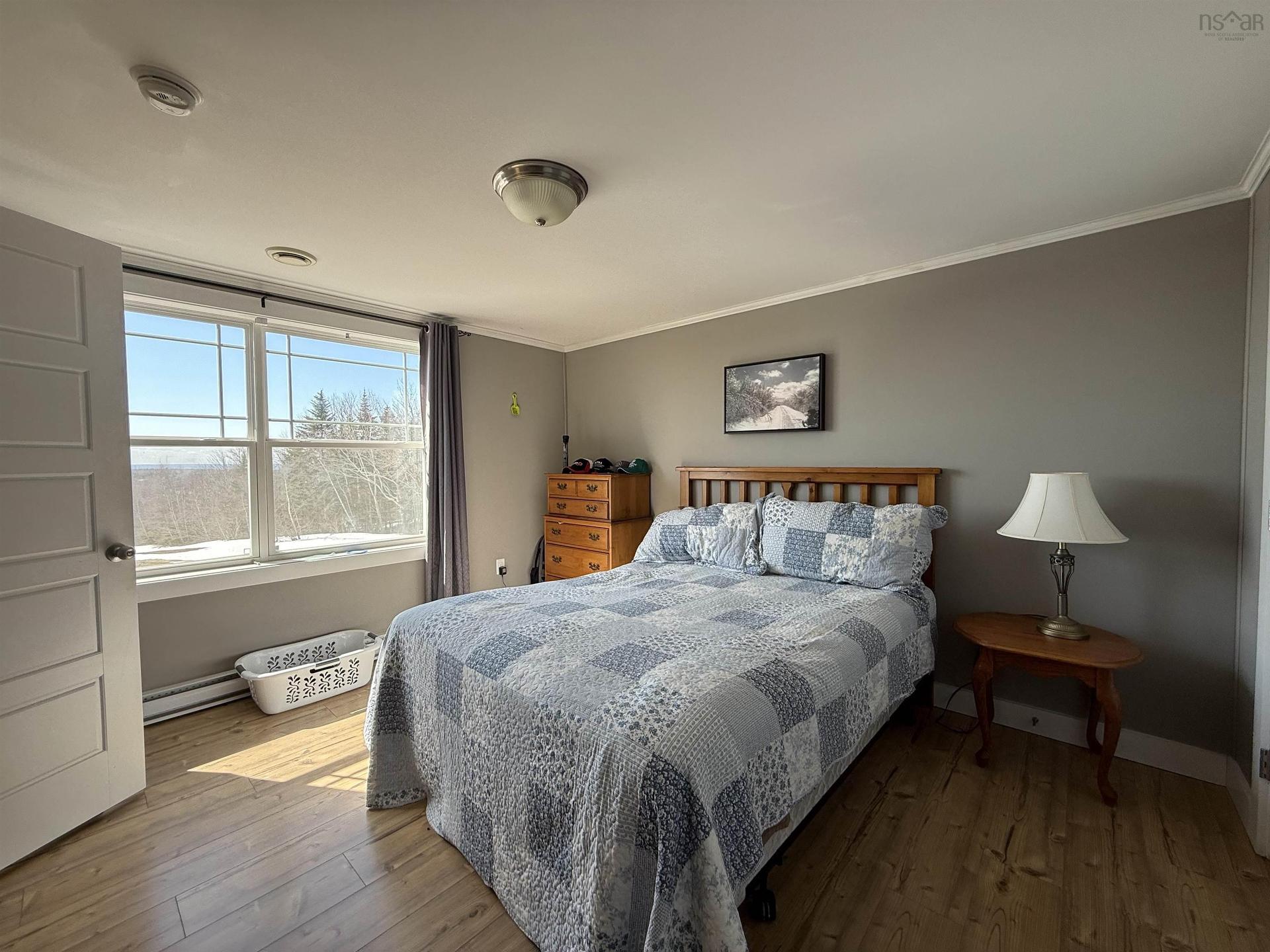 137 Upper Road, Lornevale, NS