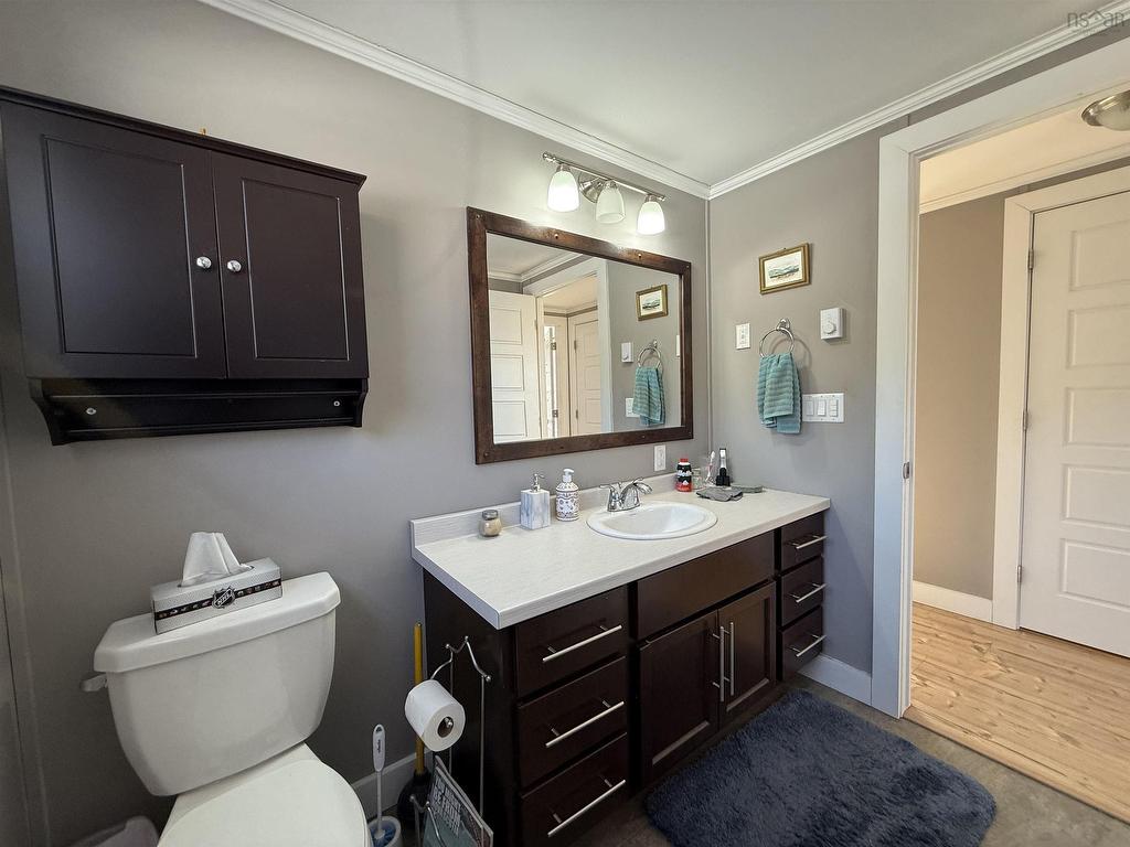 137 Upper Road, Lornevale, NS