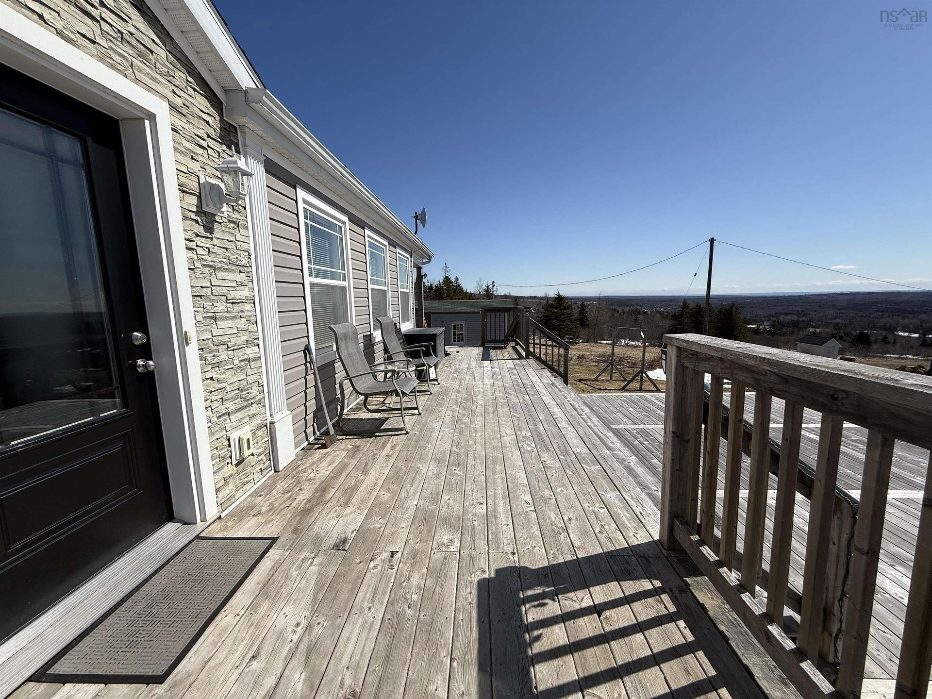 137 Upper Road, Lornevale, NS