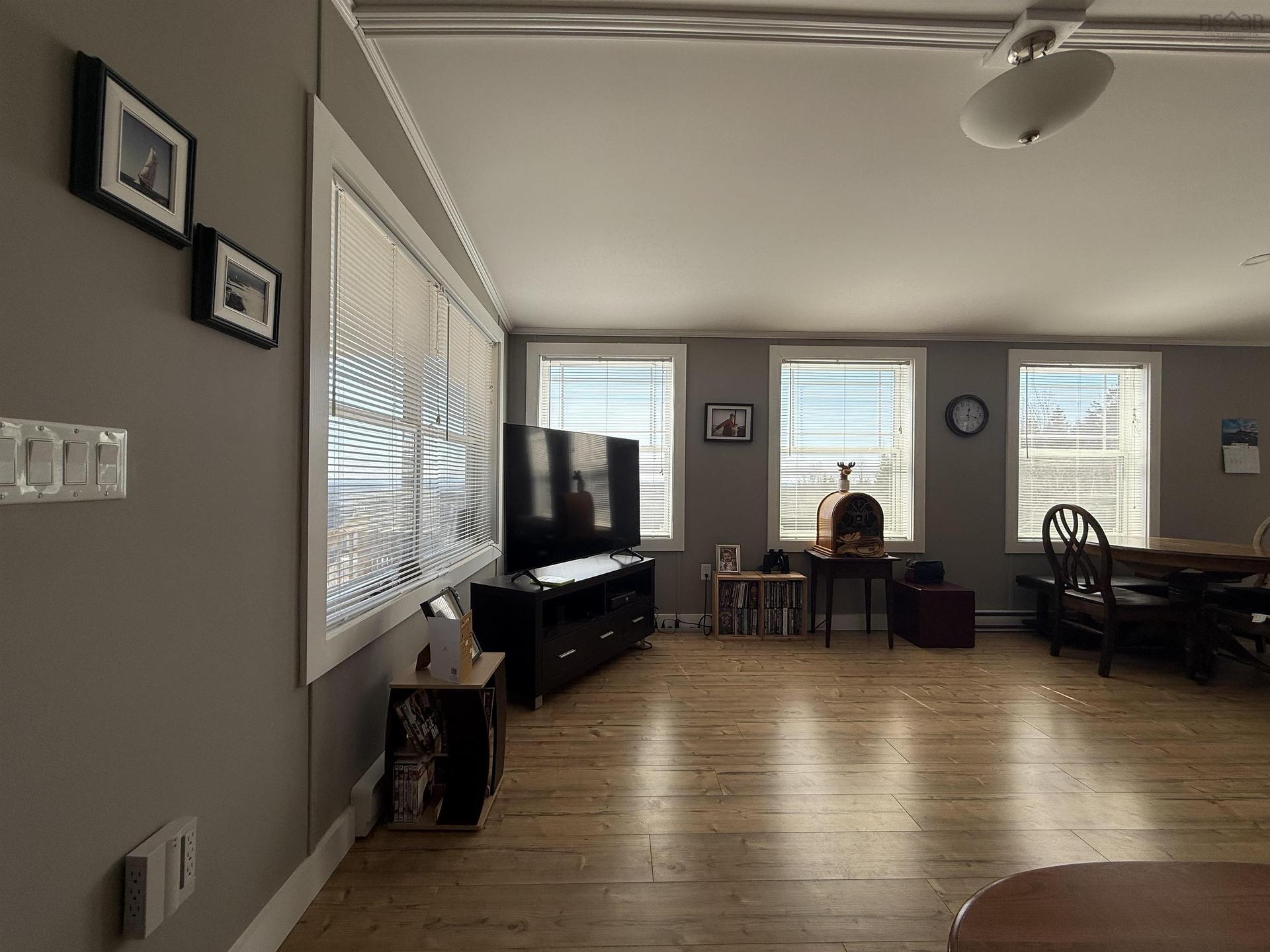 137 Upper Road, Lornevale, NS