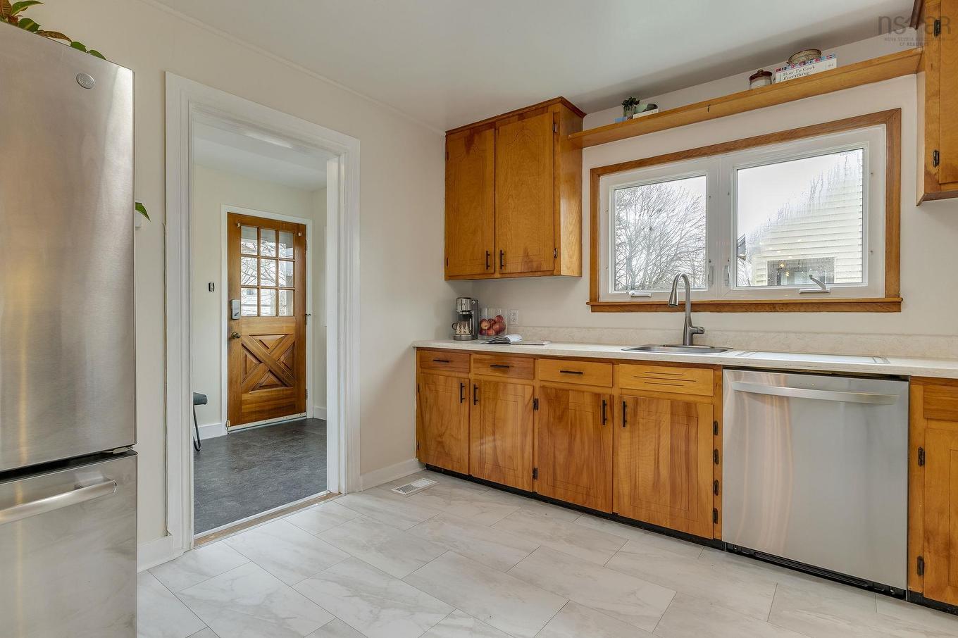 207 Victoria Road, Dartmouth, NS