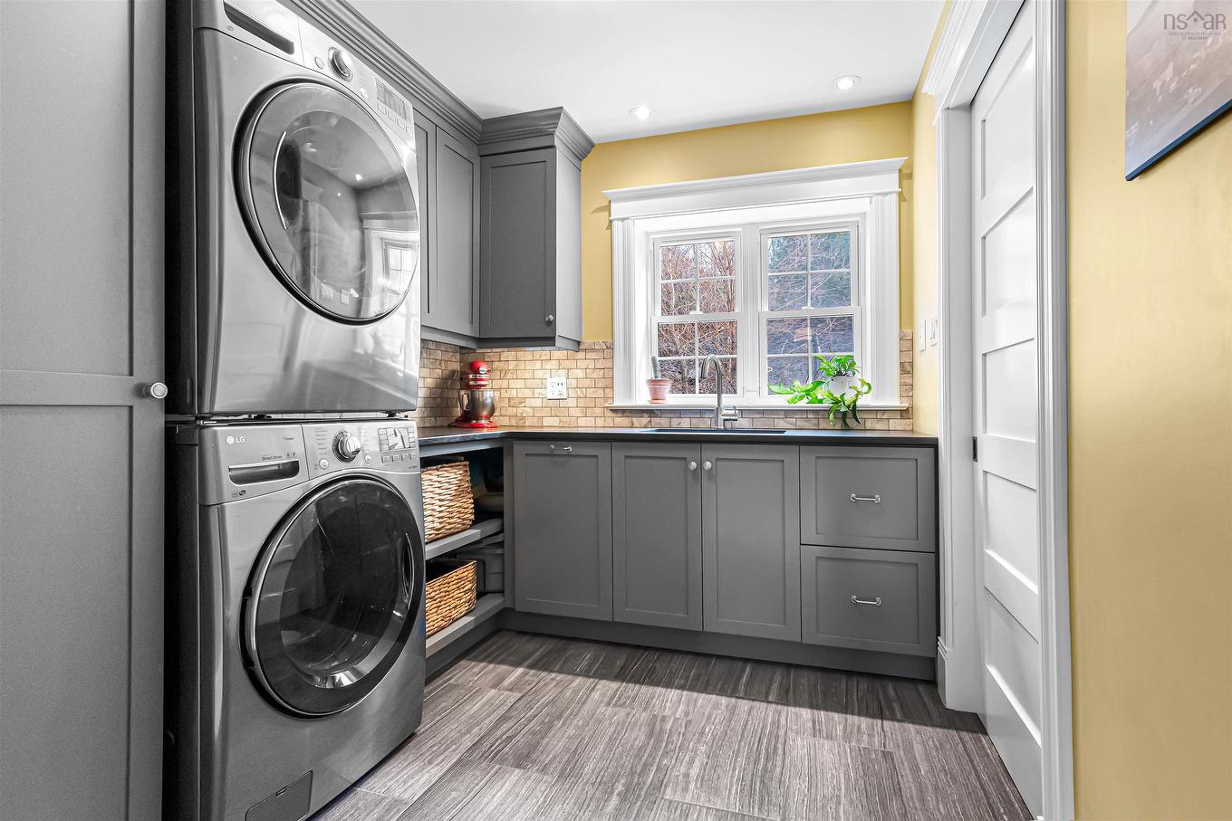 102 Ingram Drive, Fall River, NS