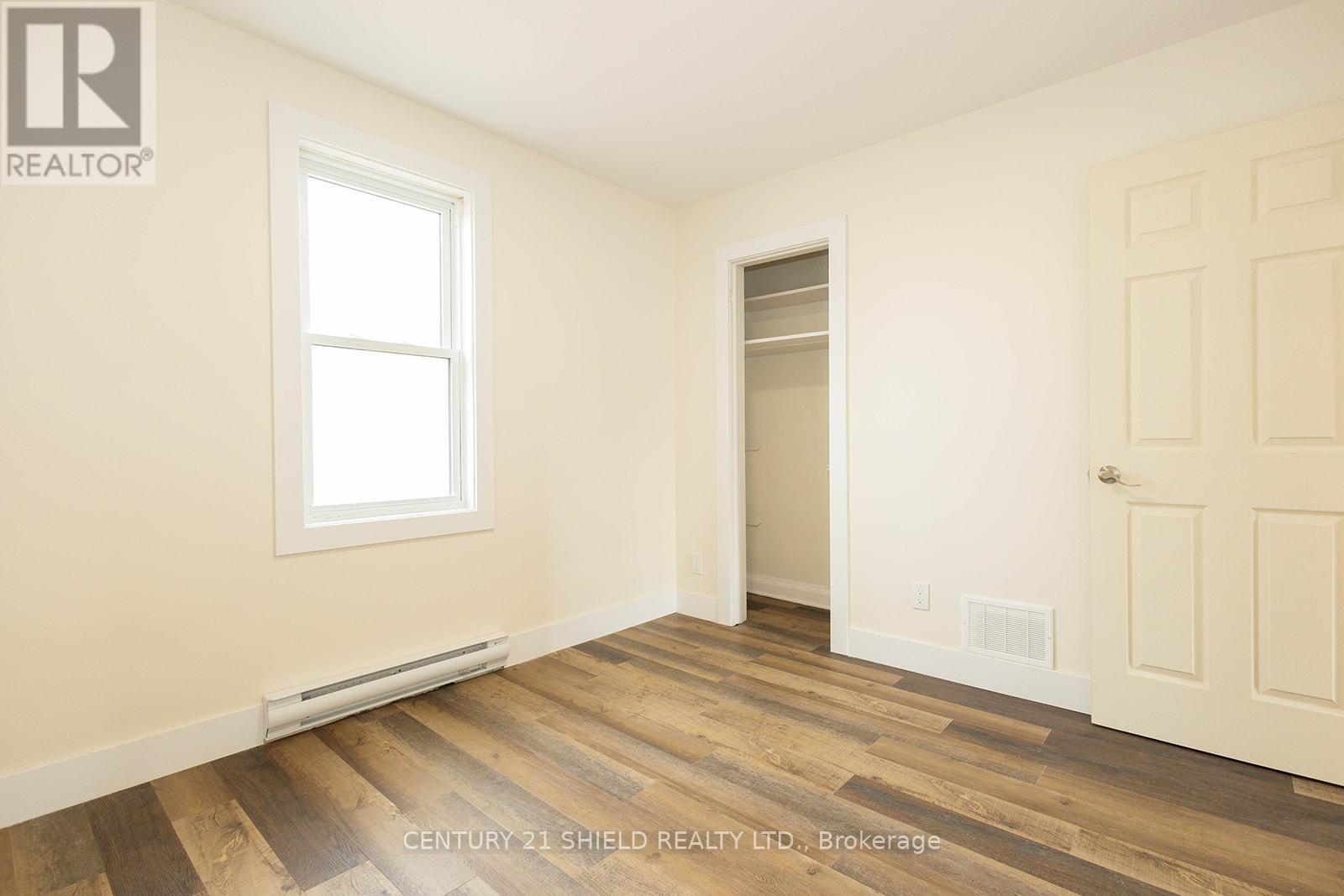1008 Second Street E, Cornwall, ON - Indoor Photo Showing Other Room