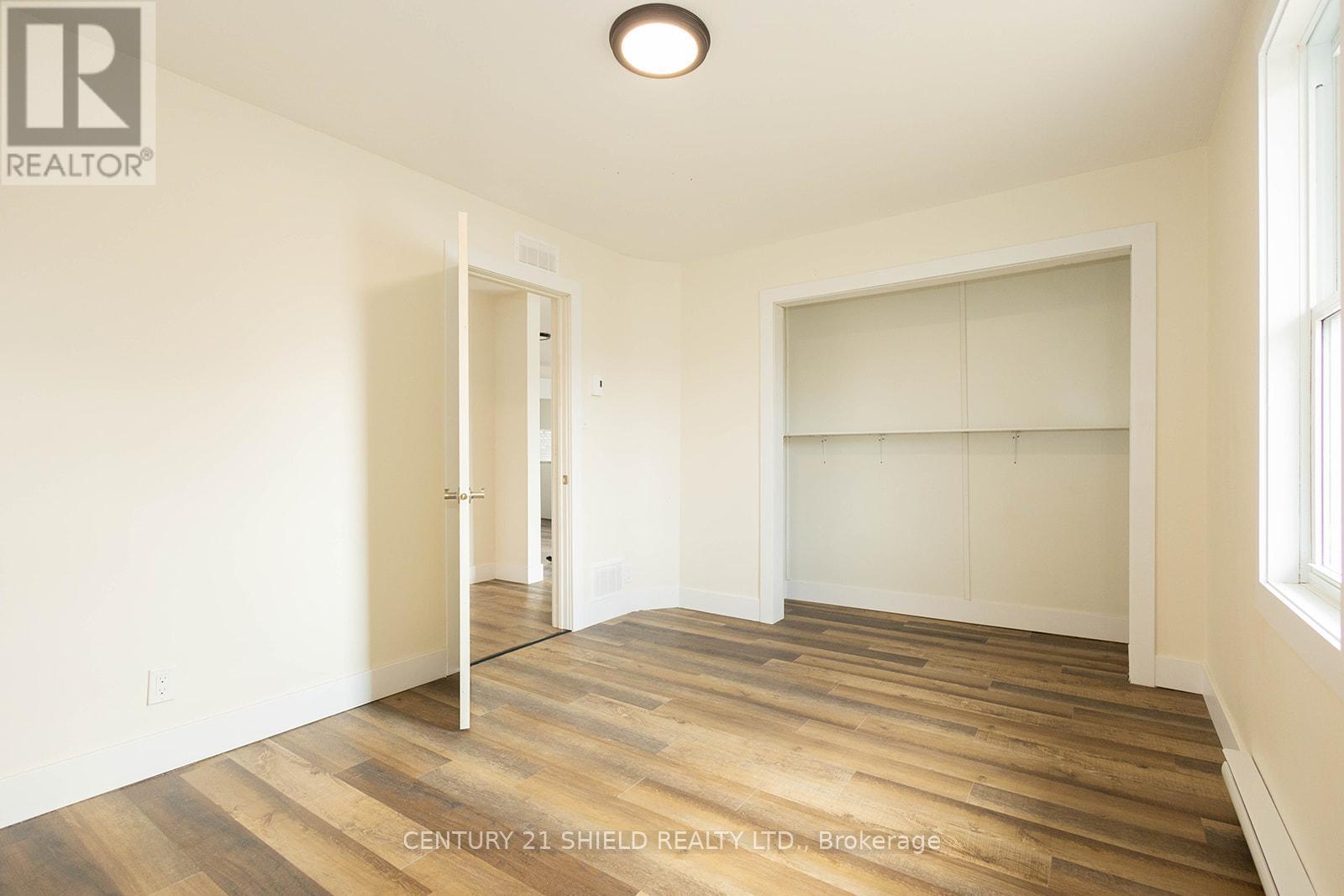 1008 Second Street E, Cornwall, ON - Indoor Photo Showing Other Room