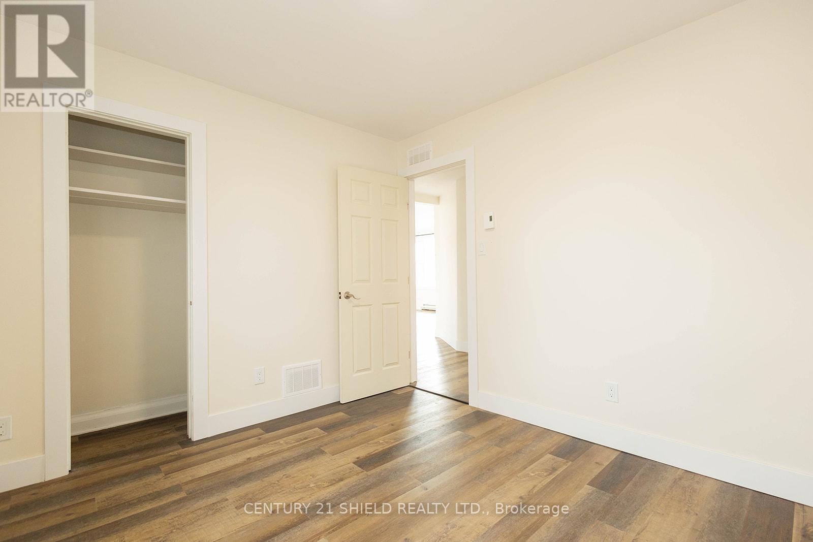 1008 Second Street E, Cornwall, ON - Indoor Photo Showing Other Room