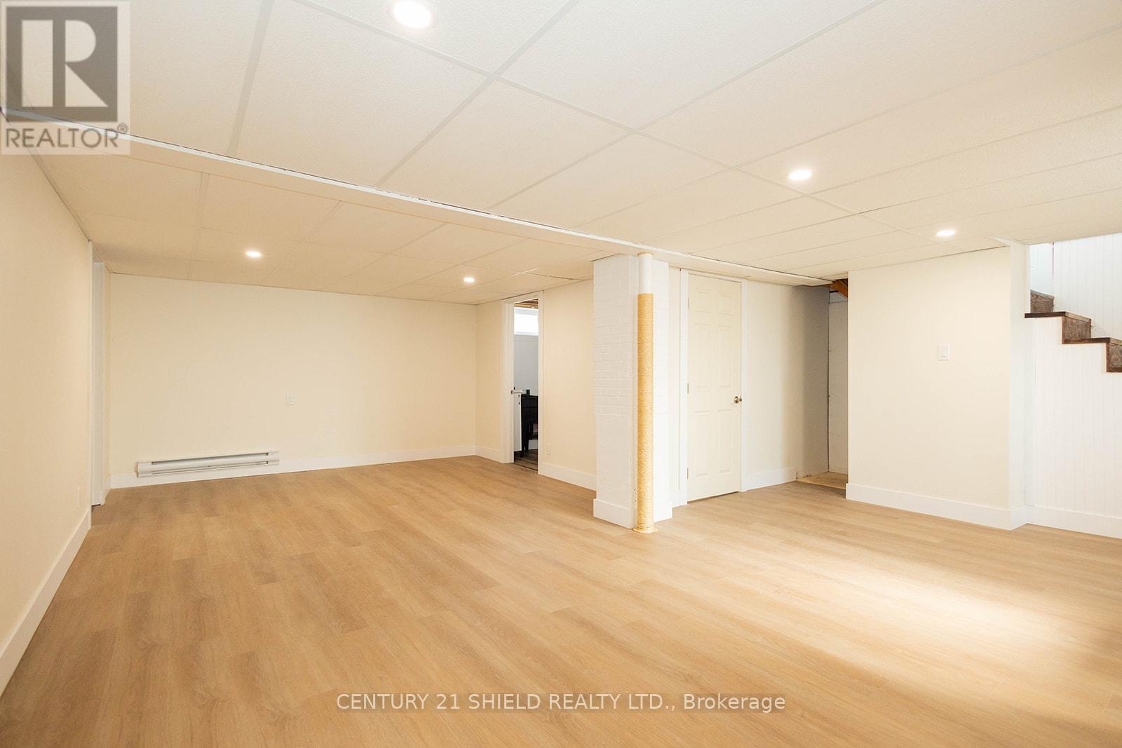 1008 Second Street E, Cornwall, ON - Indoor