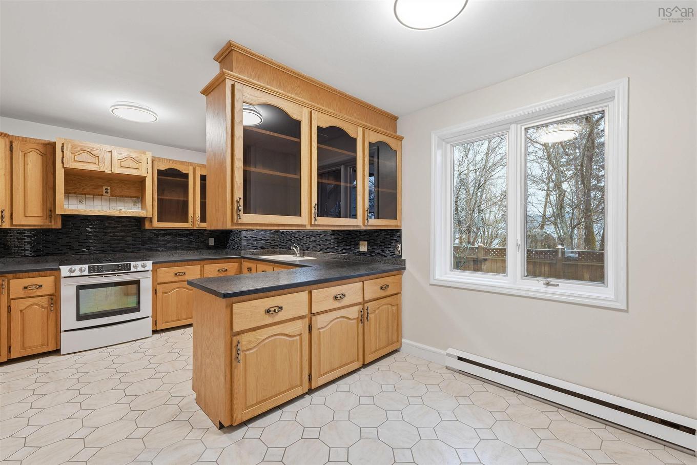 24 The Horseshoe, Dartmouth, NS