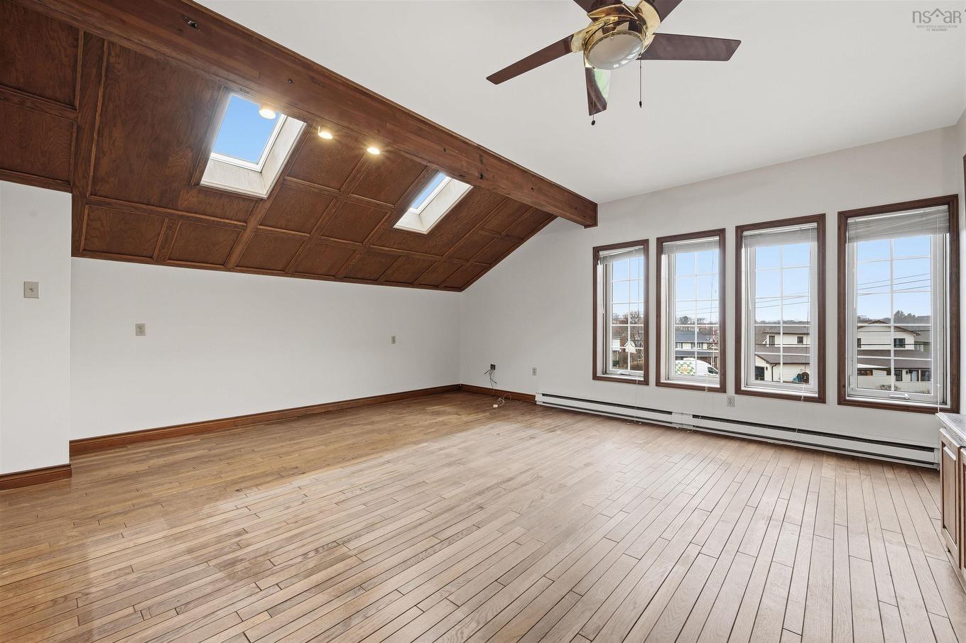 24 The Horseshoe, Dartmouth, NS