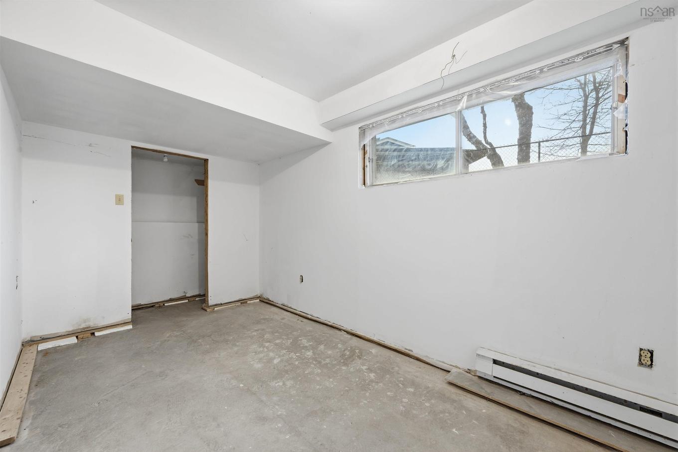 24 The Horseshoe, Dartmouth, NS