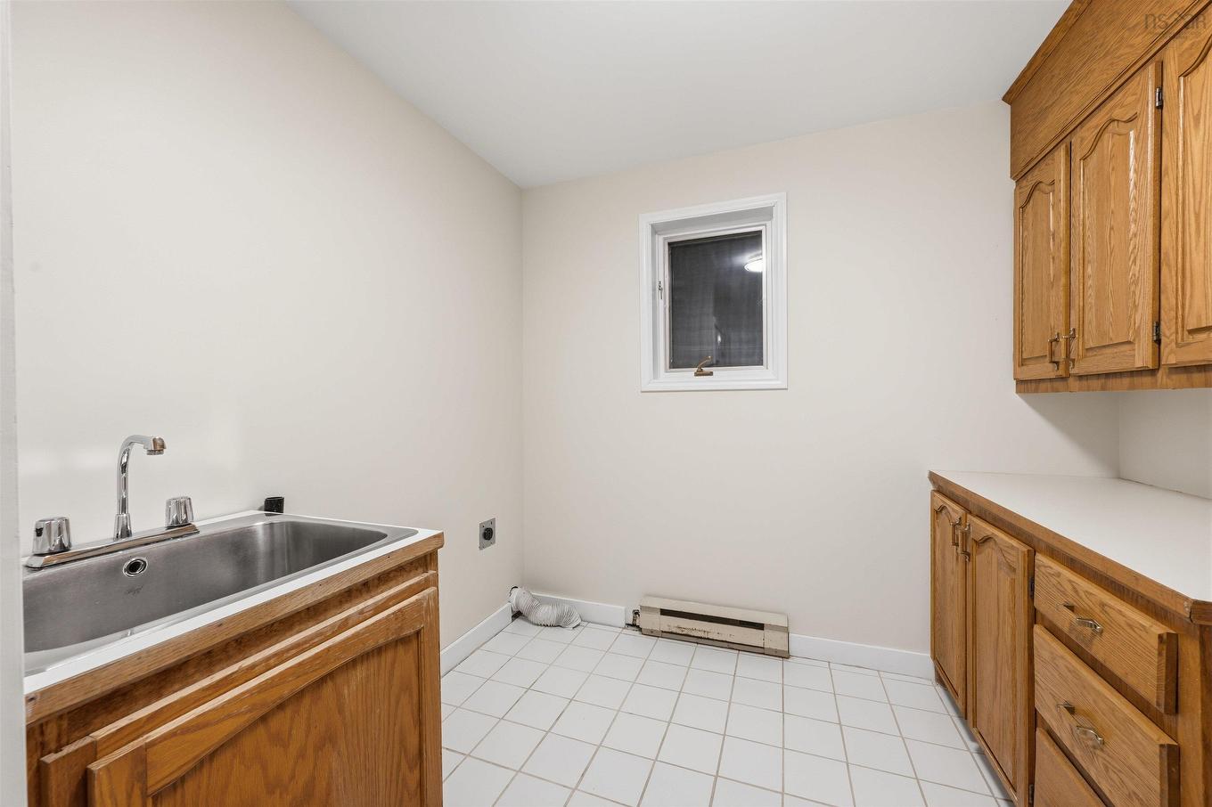 24 The Horseshoe, Dartmouth, NS