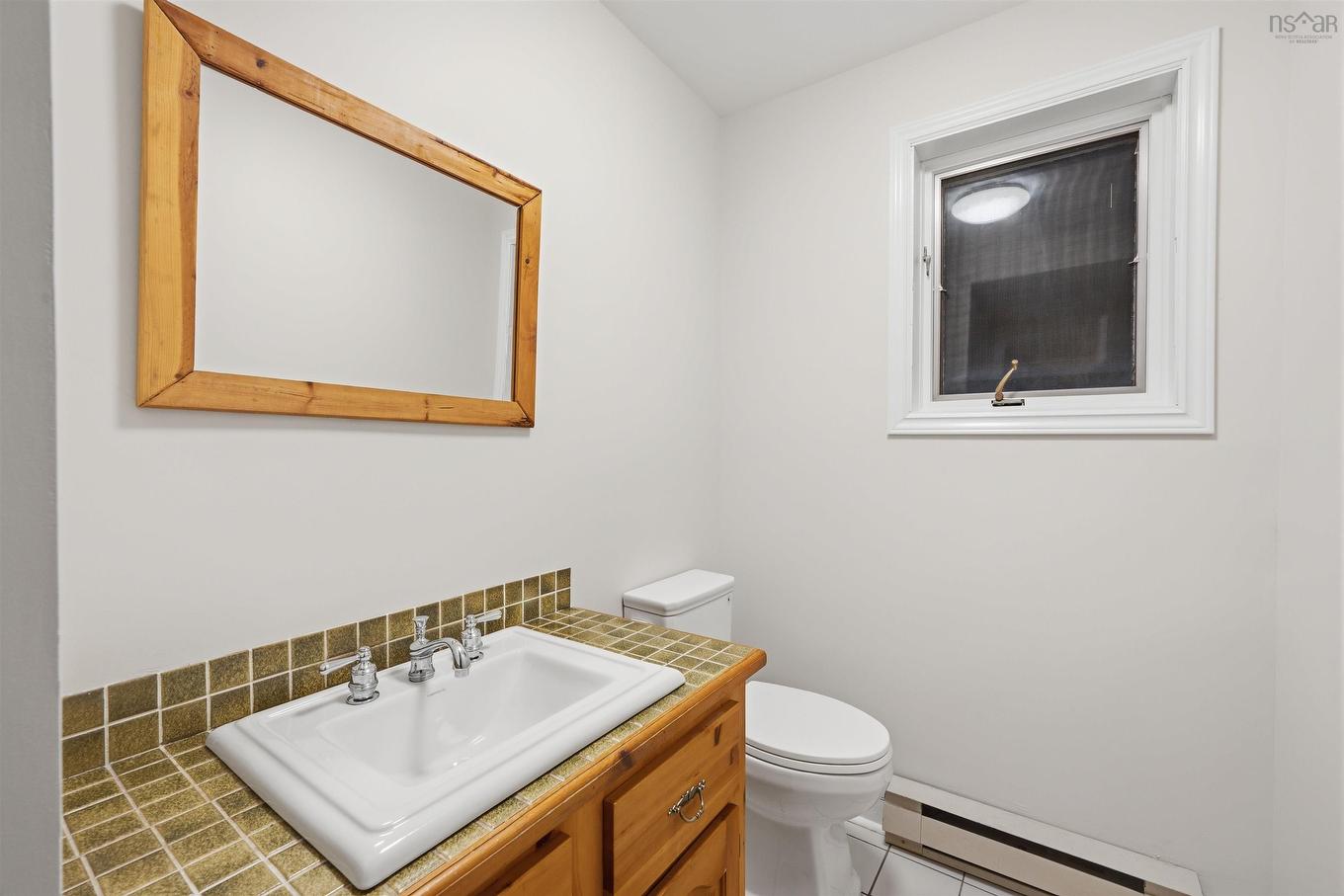 24 The Horseshoe, Dartmouth, NS