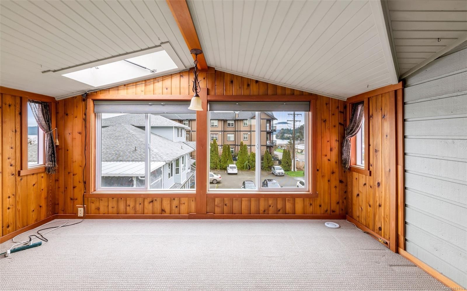 1547 Joan Ave, Crofton, BC