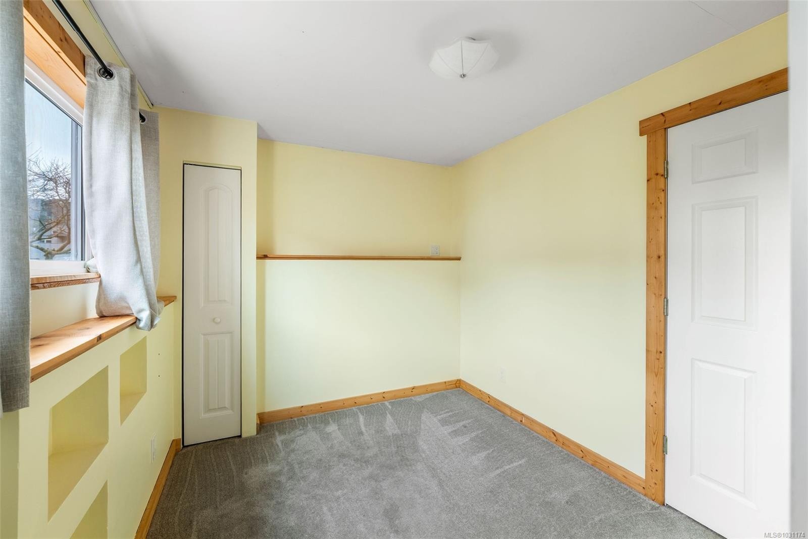 1547 Joan Ave, Crofton, BC